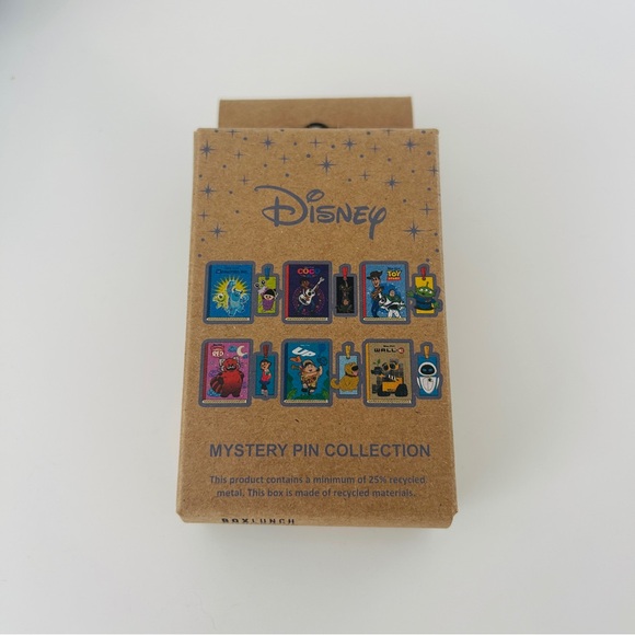 Coco Disney Pixar Book & Bookmark Pin Set - Picture 3 of 3
